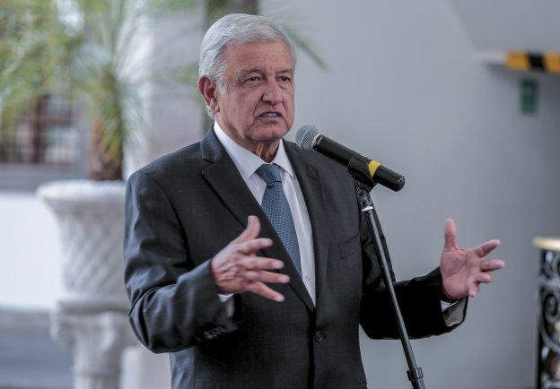 En la imagen, López Obrador. Su abuelo materno era de Ampuero.