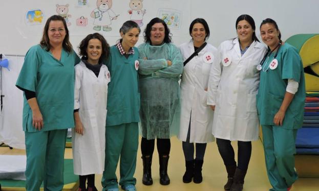 Integrantes de la Asociación de Padres y Madres y voluntarios