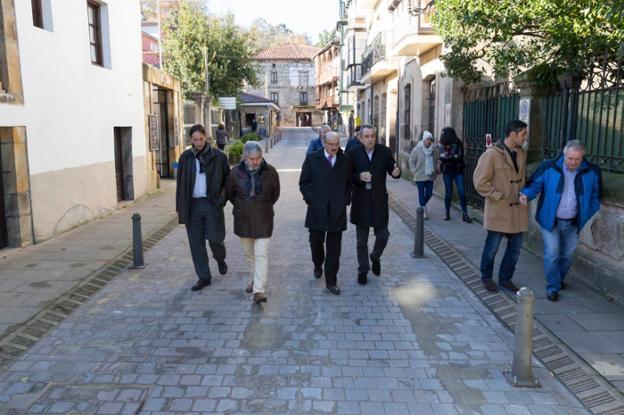 Un momento de la inauguración éste jueves en Liérganes. /ET
