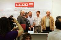 Los representantes del sindicato, hoy, en Santander. / A. FERNÁNDEZ/