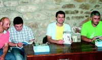 Presentación de la nueva publicación. / CAVIA/