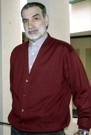 Paulino Viota, autor de filmes como 'Con uñas y dientes' :: R.RUIZ/