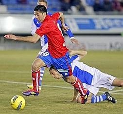 Juanjo Expósito, durante un partido con el Numancia ante el Sabadell. :: MARIO TEJEDOR/