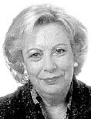 Josefina Lusares Cisneros