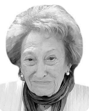 DOÑA MARÍA BLANCA MARTÍNEZ VÉLEZ