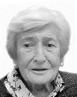 DOÑA MARÍA ÁNGELES PRÓ GONZÁLEZ