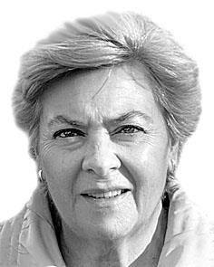 DOÑA MARÍA NIEVES ÁLVAREZ CID