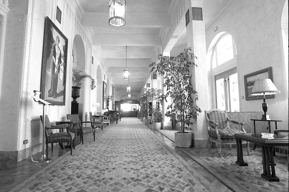 Historia del Hotel Real