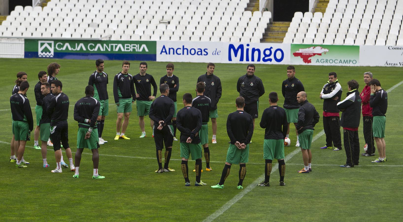 El Racing prepara el encuentro ante la Llagostera