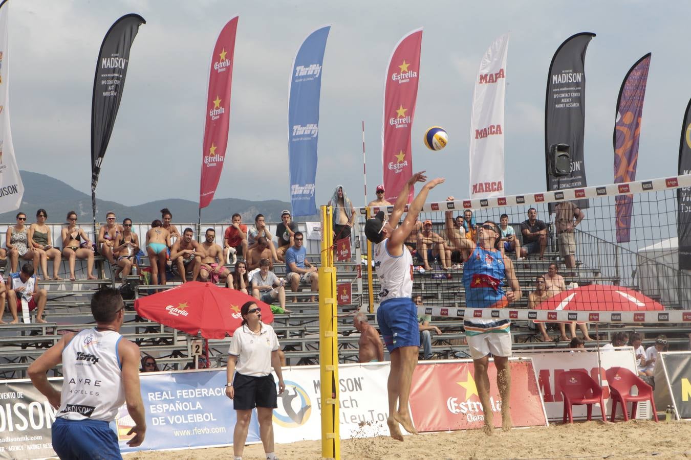 II Internacionales de Voley Playa Villa de Laredo