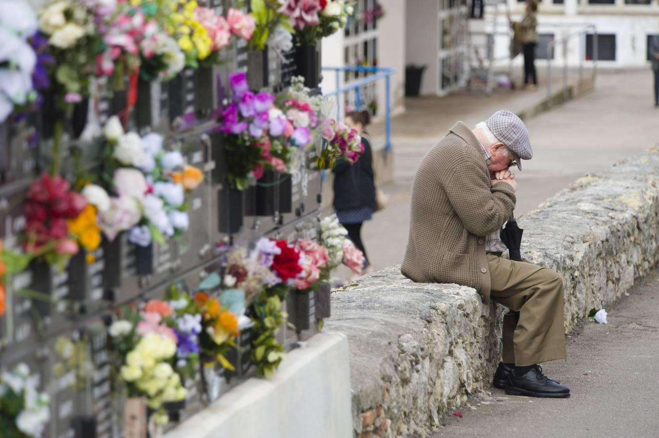 Cantabria evoca a los difuntos en Todos los Santos