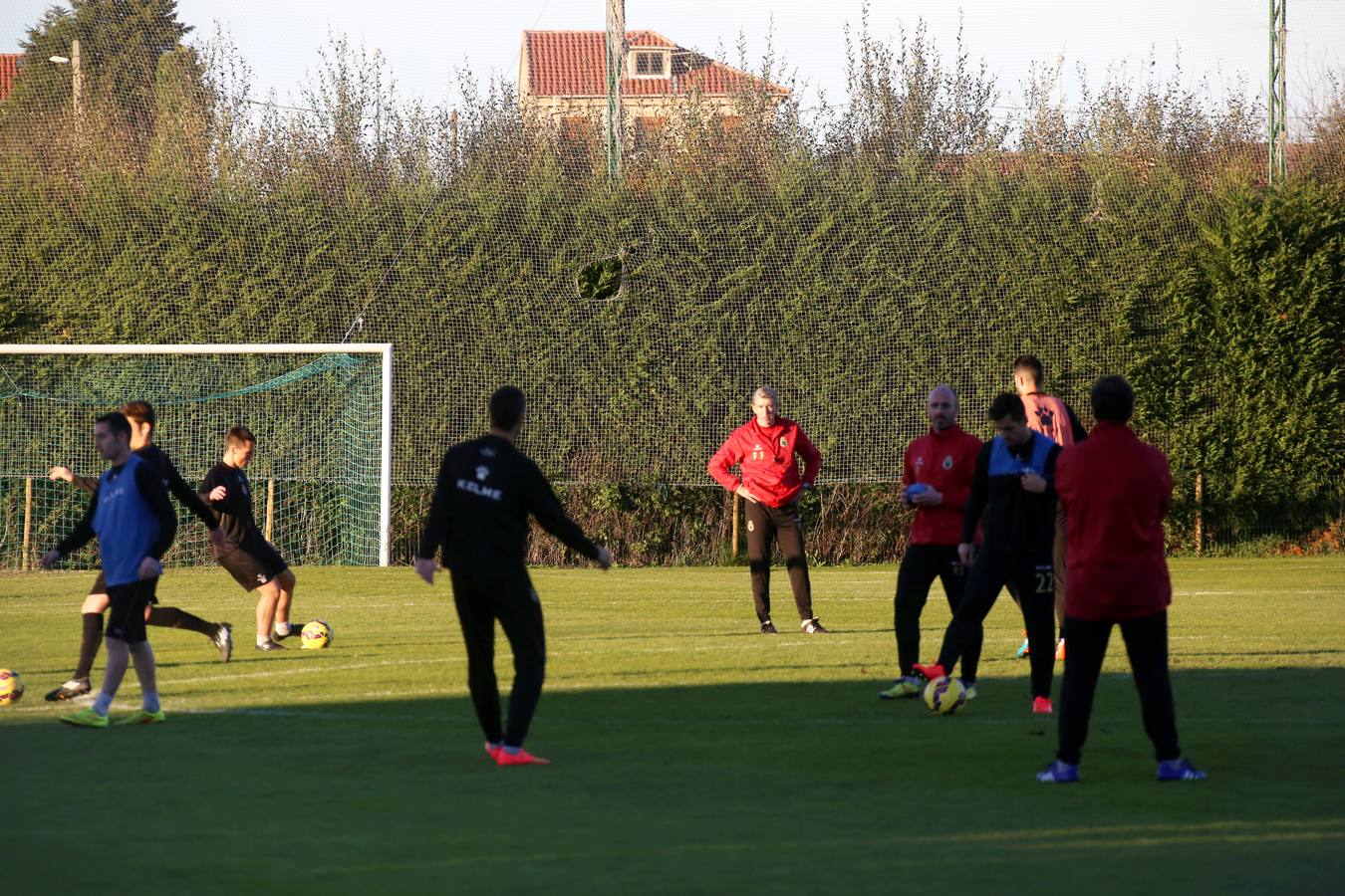 El Racing prepara el encuentro ante el Numancia