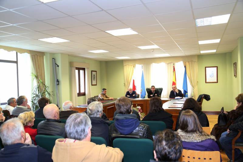 Reunión con los afectados por los derribos en Argoños