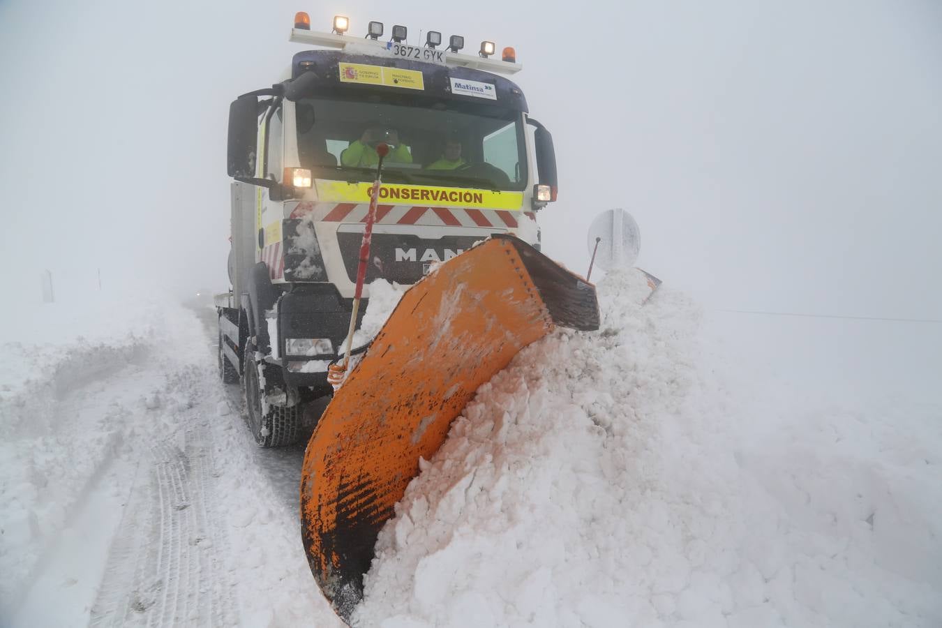 Cuatro metros de nieve en el Escudo