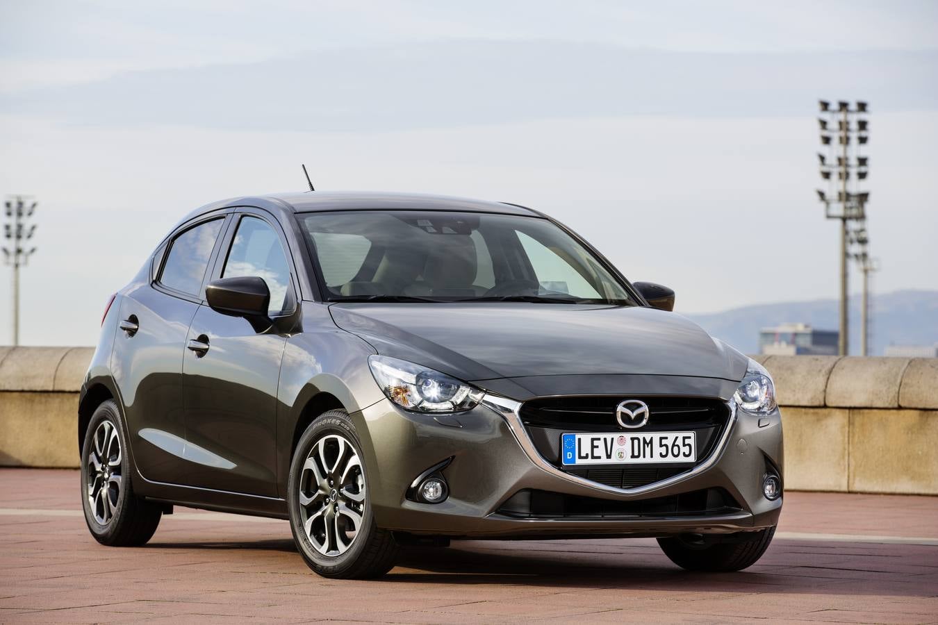 Mazda2