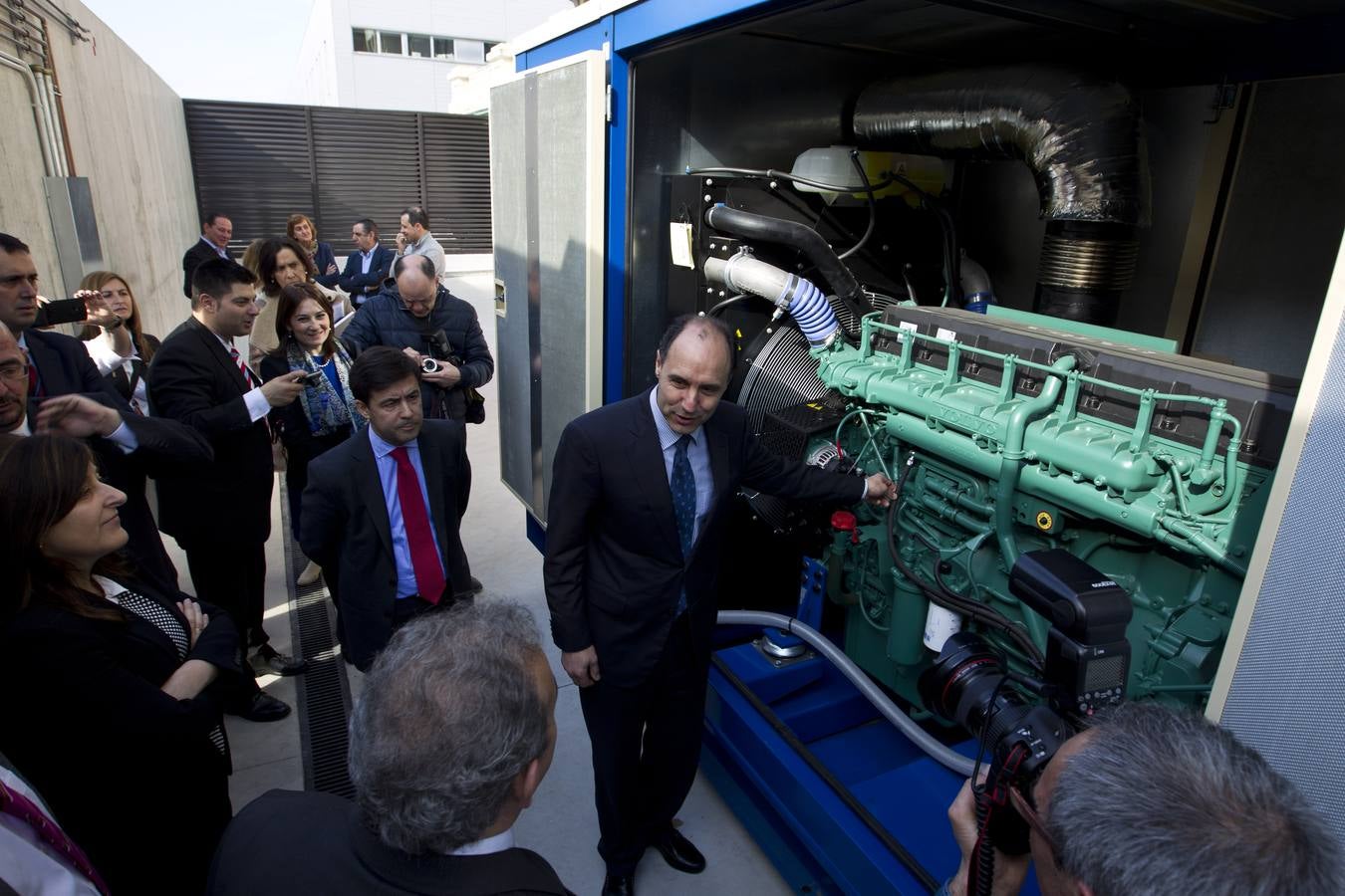 El "cerebro informático" de la sanidad cántabra empezará a funcionar en mayo