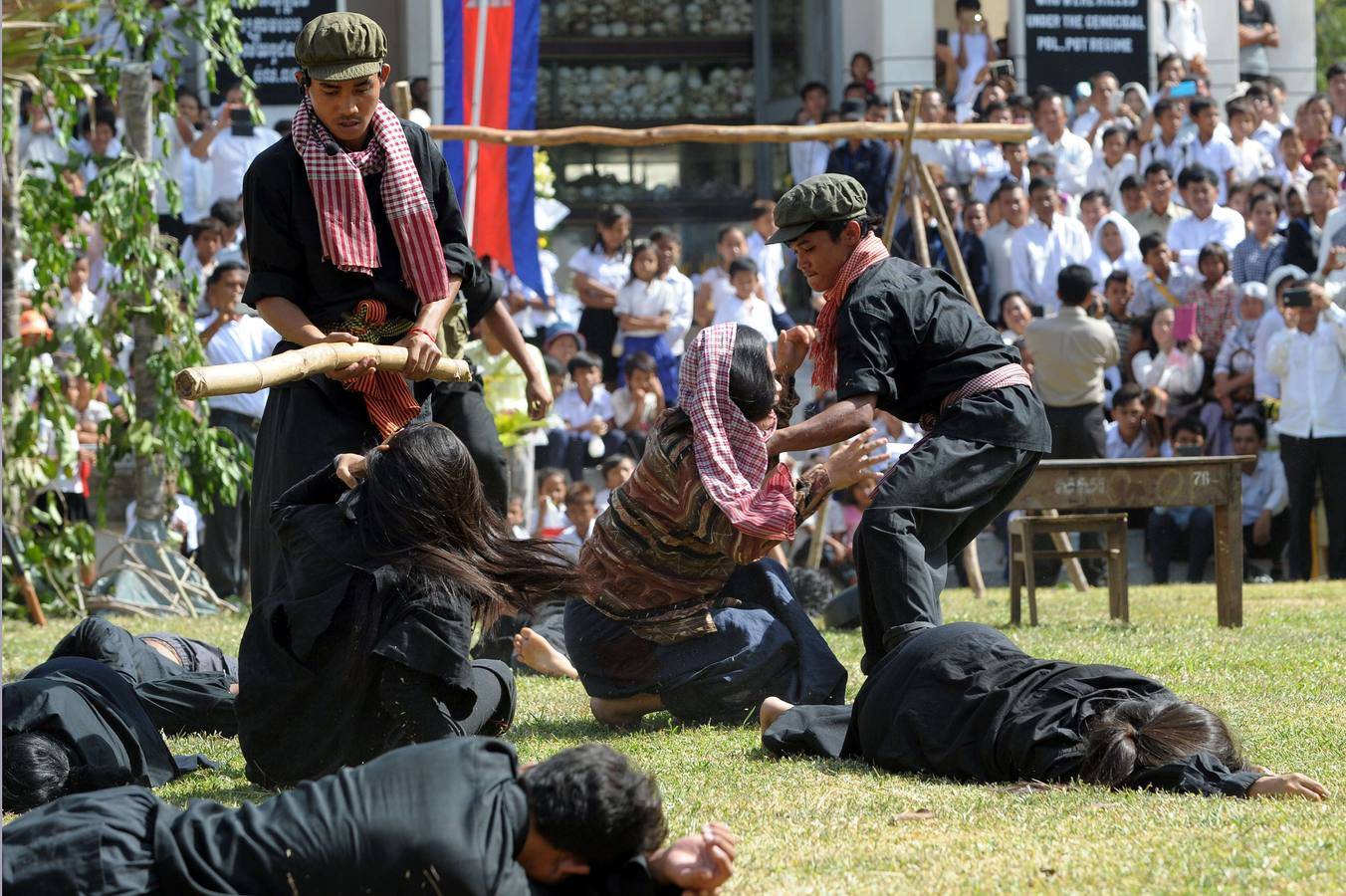 Camboya conmemora a las víctimas de Jemer Rojo