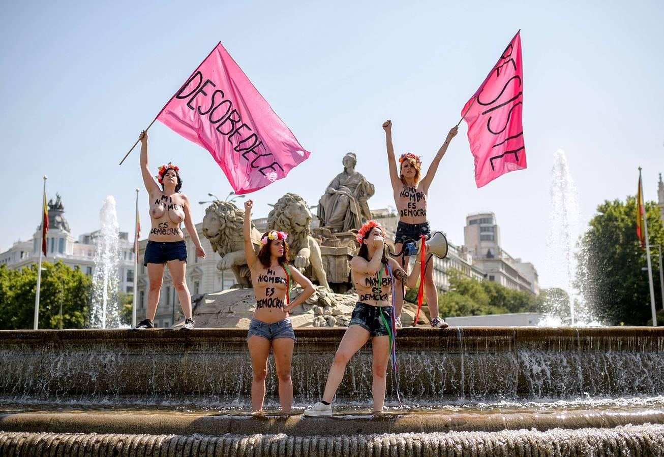 Femen se desnuda contra la 'Ley Mordaza'