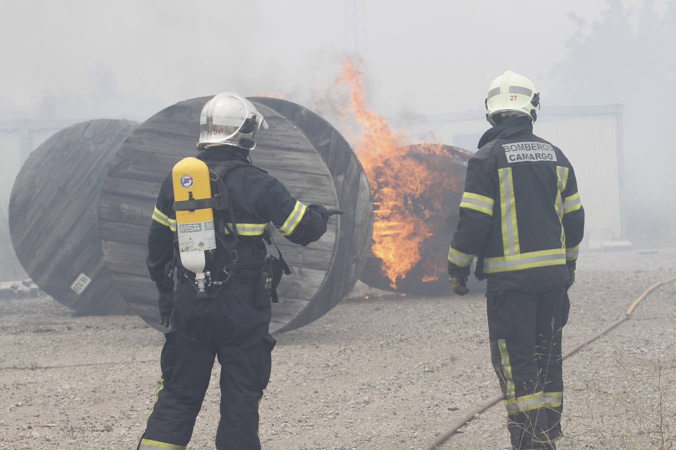 Incendio en el polígono La Verde