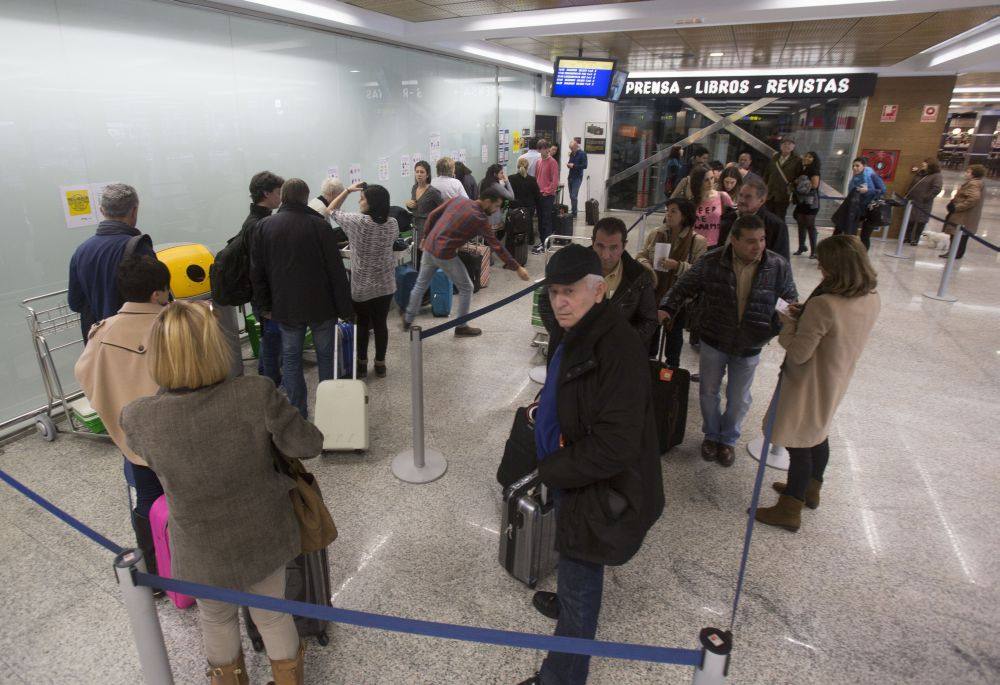 Aeropuerto Seve Ballesteros-Santander