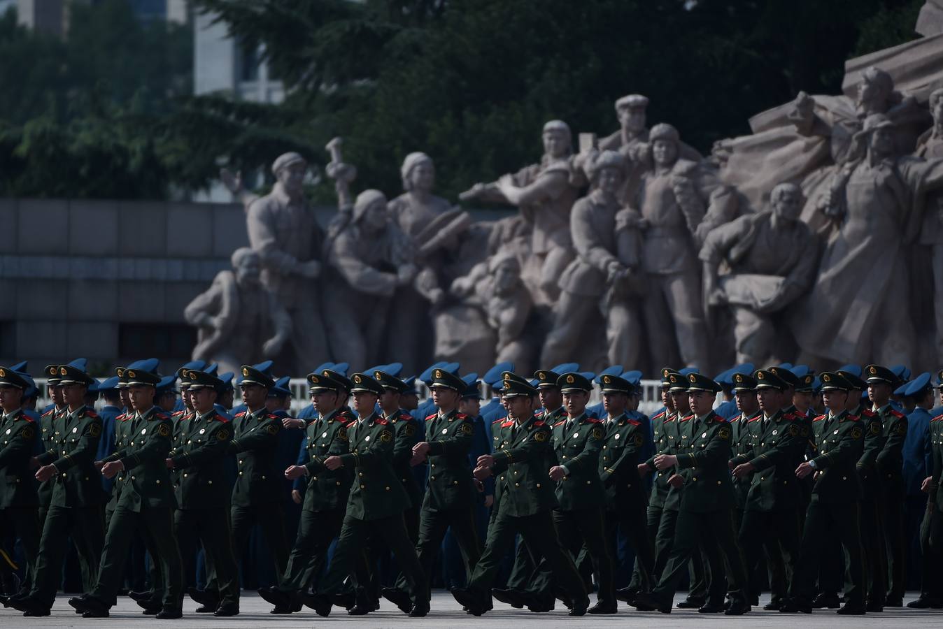 China conmemora el Día de los Mártires en Plaza de Tian'anmen