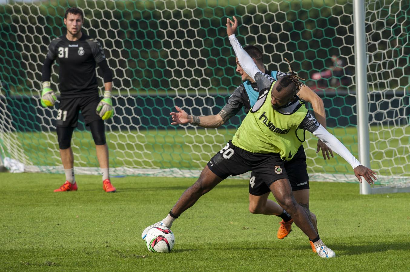 Tchité ya entrena con el Racing