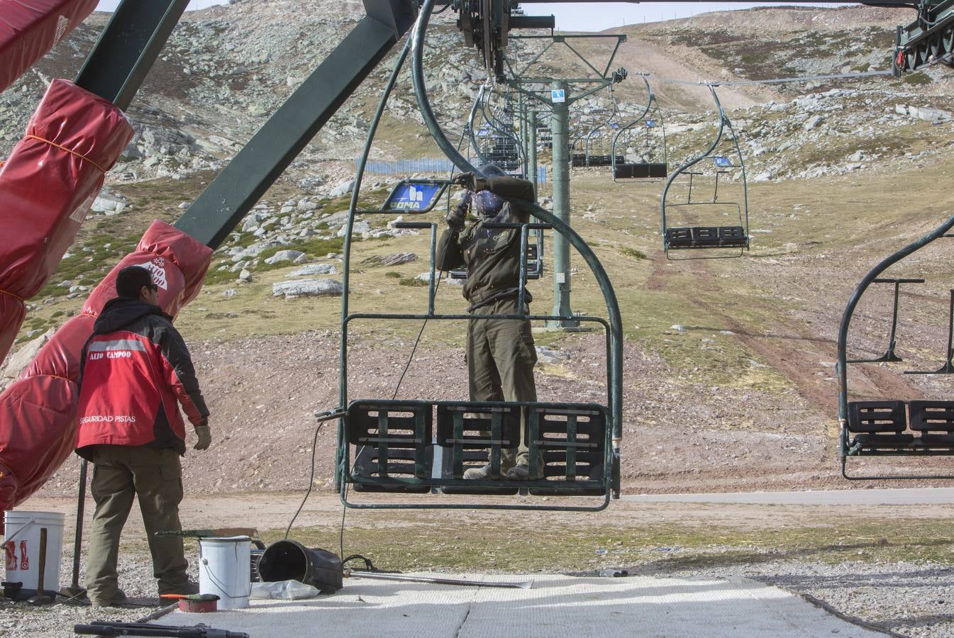 Alto Campoo se prepara para la nieve