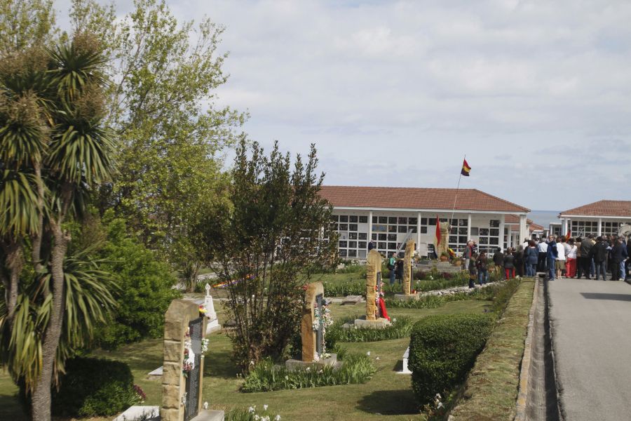 Cementerio Civil de Ciriego