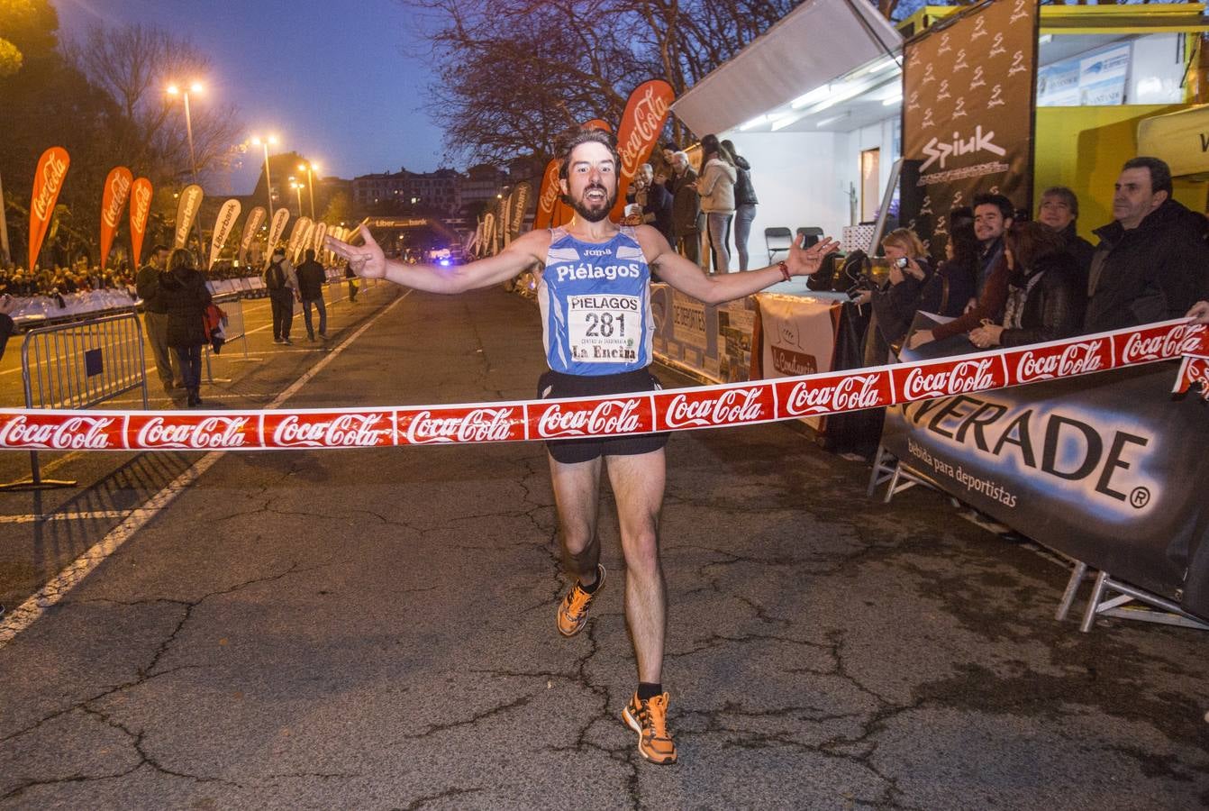 Ruiz y Laguna ganan una multitudinaria San Silvestre