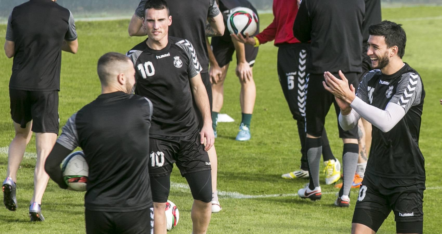 El Racing prepara el partido frente al Sporting B