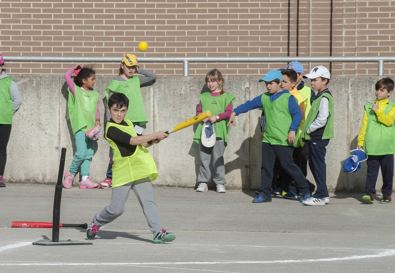 Los primeros golpes