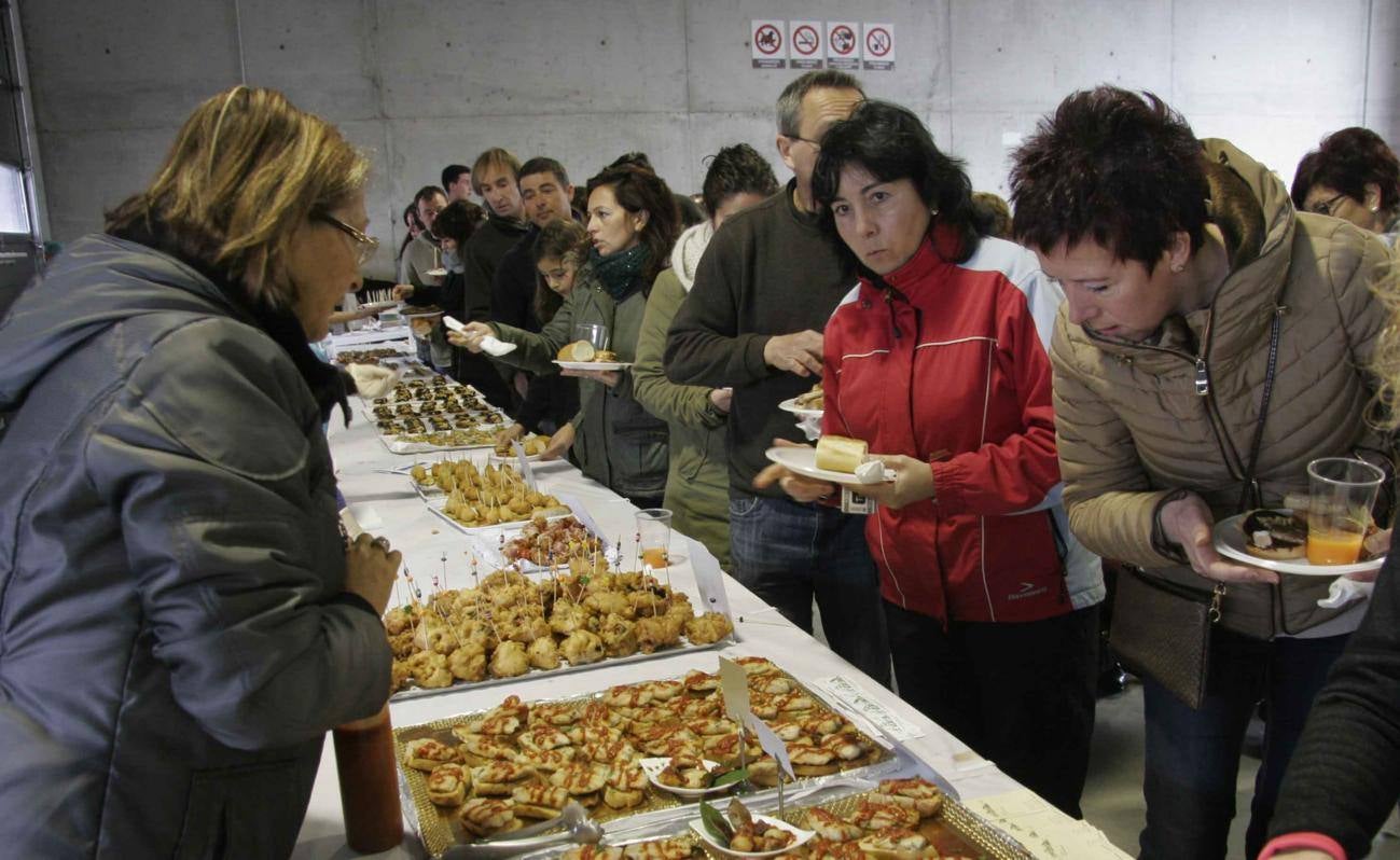 Laredo rinde homenaje al verdel