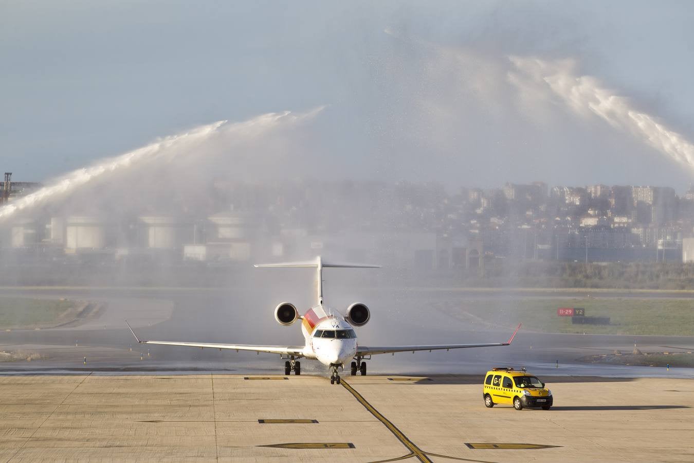 Llega a Santander el primer vuelo de Lisboa