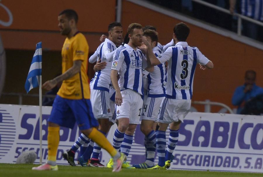 Las mejores imágenes del Real Sociedad - Barcelona