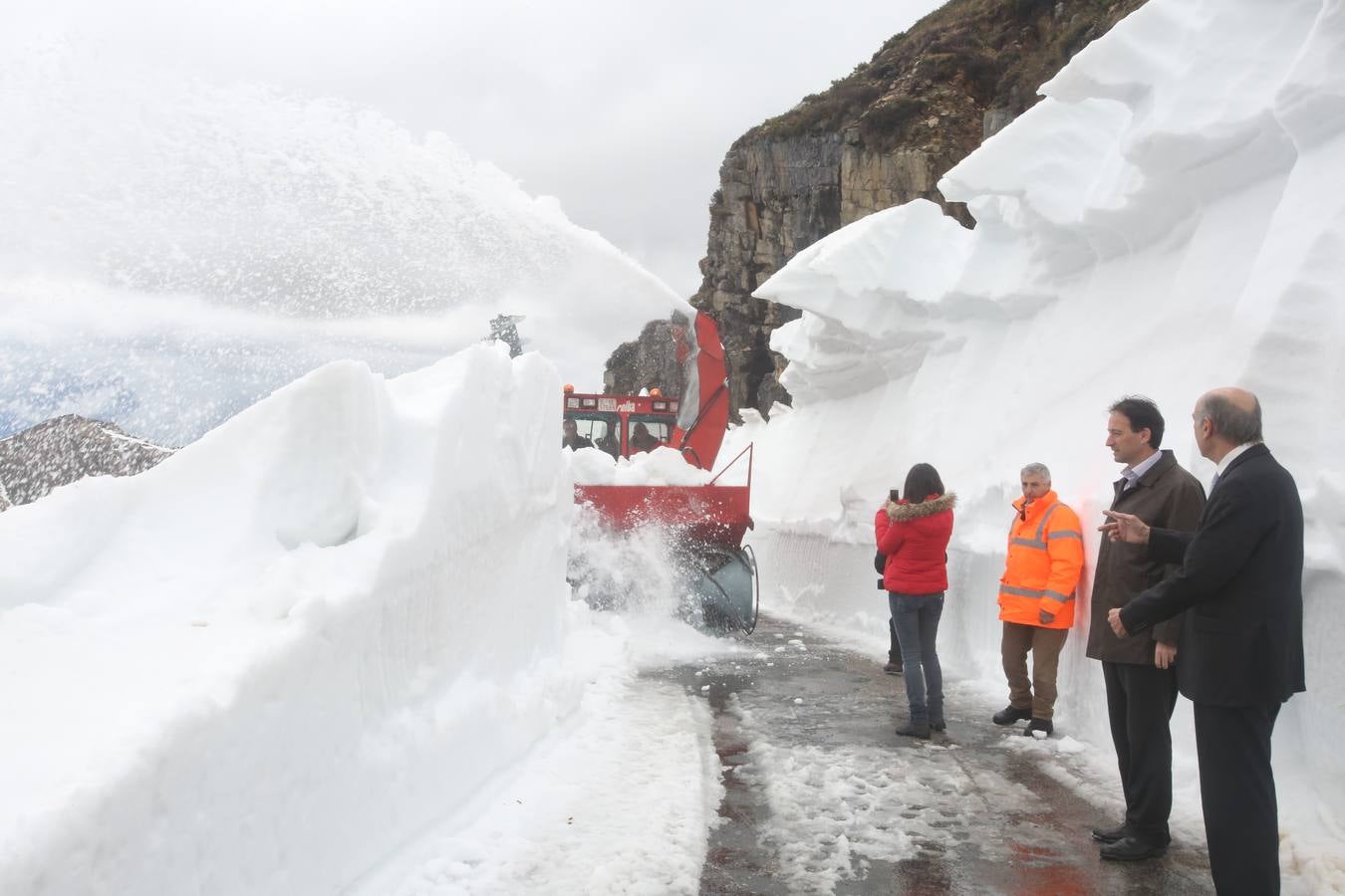 La apertura del puerto de Lunada hace operativa toda la red viaria