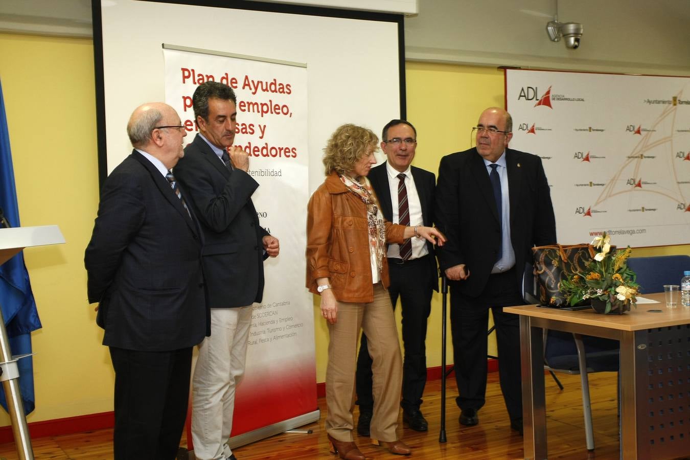 El Plan de Ayudas para el Empleo pretende "movilizar" 76 millones de euros en ayudas