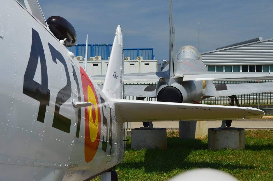 Una exposición de fotos repasa el tráfico aéreo que genera el Seve Ballesteros