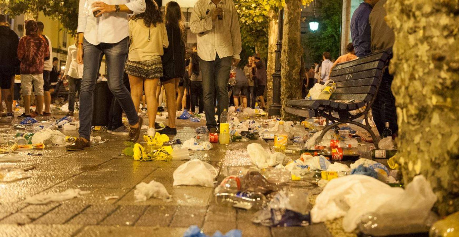 Vecinos y hosteleros de la zona de Cañadío piden soluciones contra el botellón