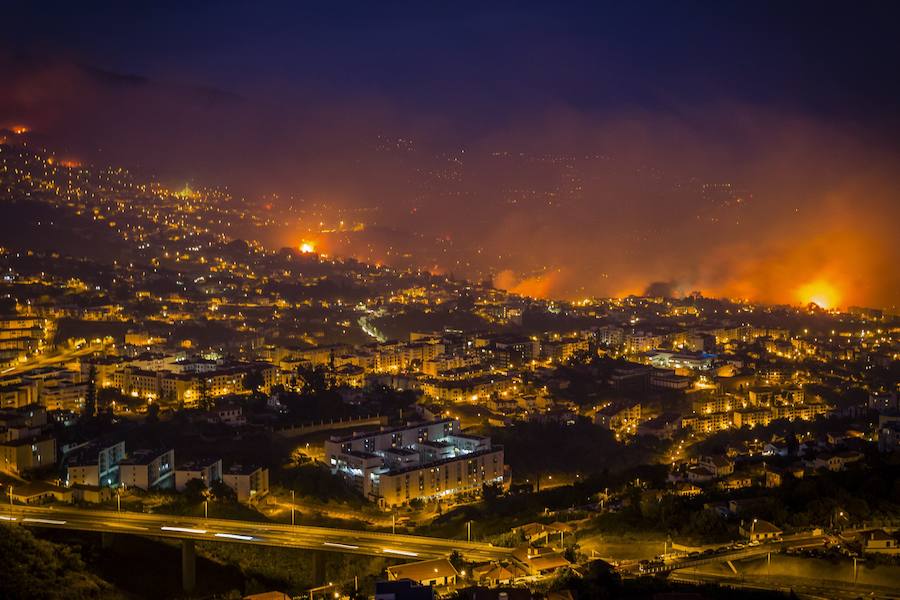 El fuego azota Madeira