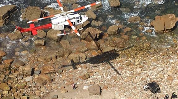 Muere un matrimonio de Ajo tras despeñarse en coche por un acantilado de unos 100 metros