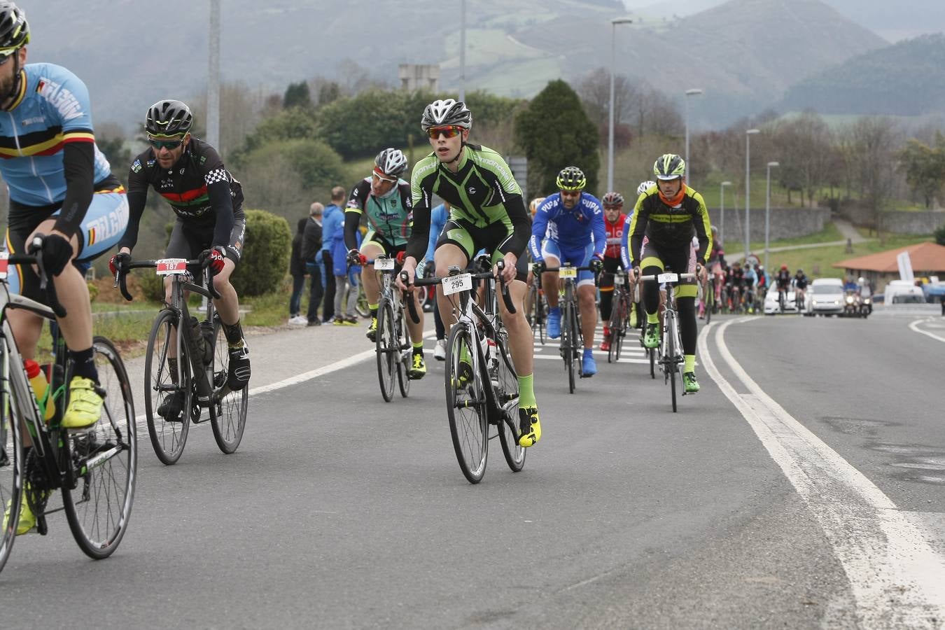 Freire reúne a 800 ciclistas en Cantabria