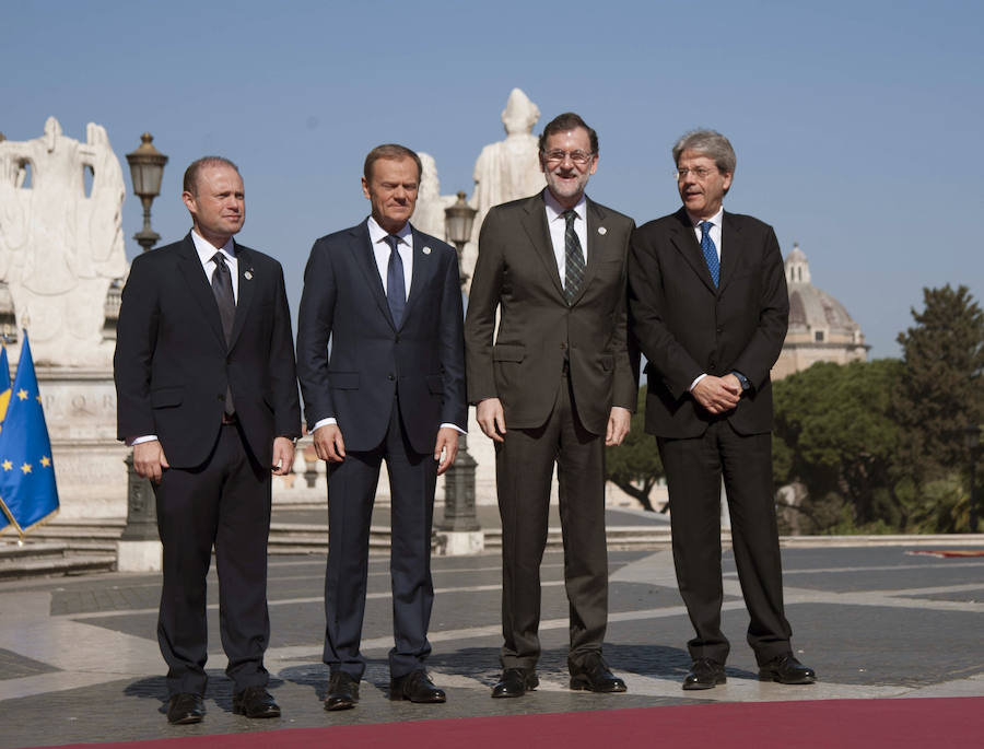 Los 27 líderes europeos reiteran en Roma su compromiso a favor de la unión