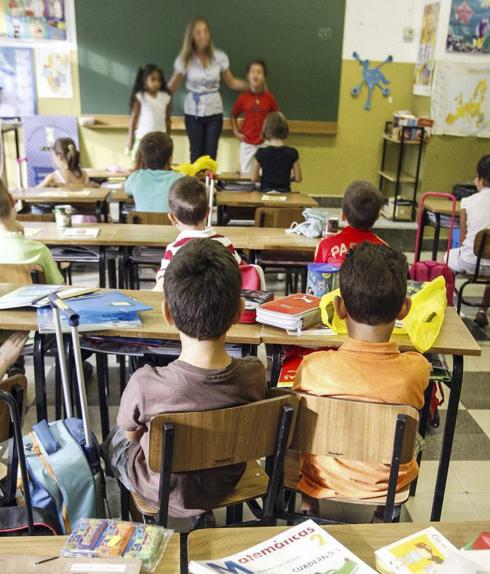 La educación pública tendrá el próximo curso 23 clases más y la concertada cuatro menos