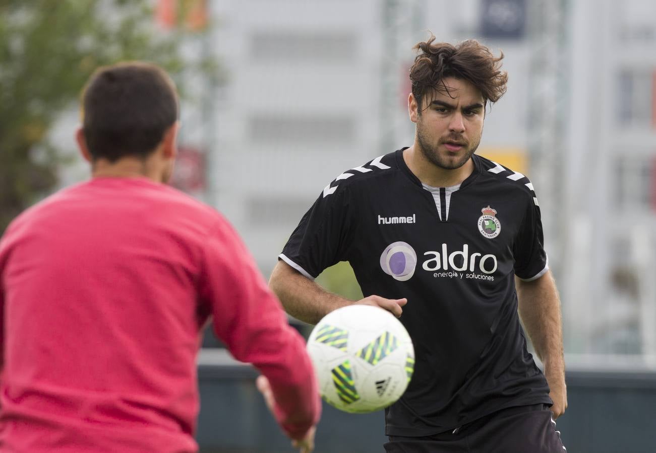 El Racing prepara su inicio de play off de ascenso frente al Majadahonda