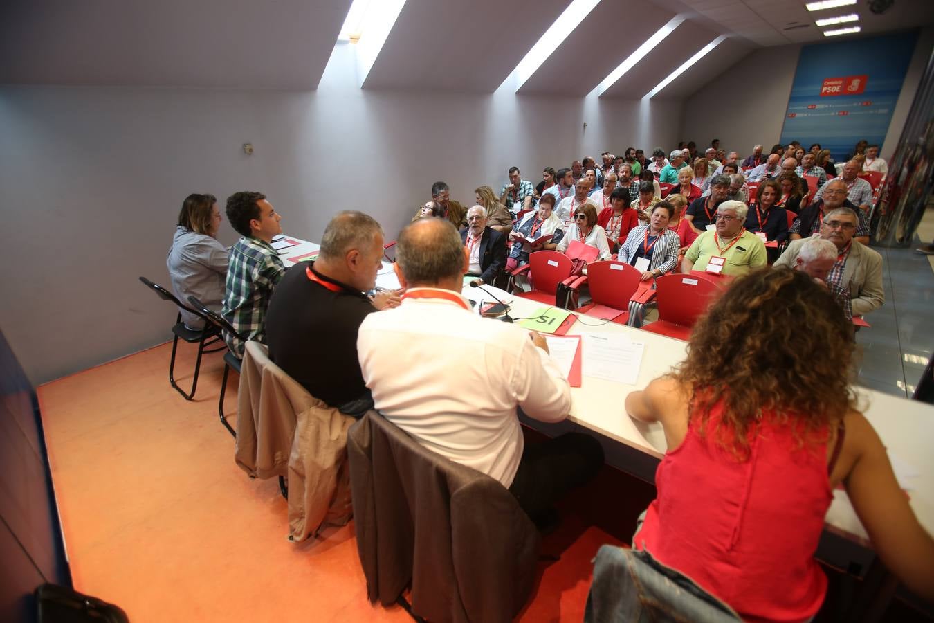 El PSOE elige