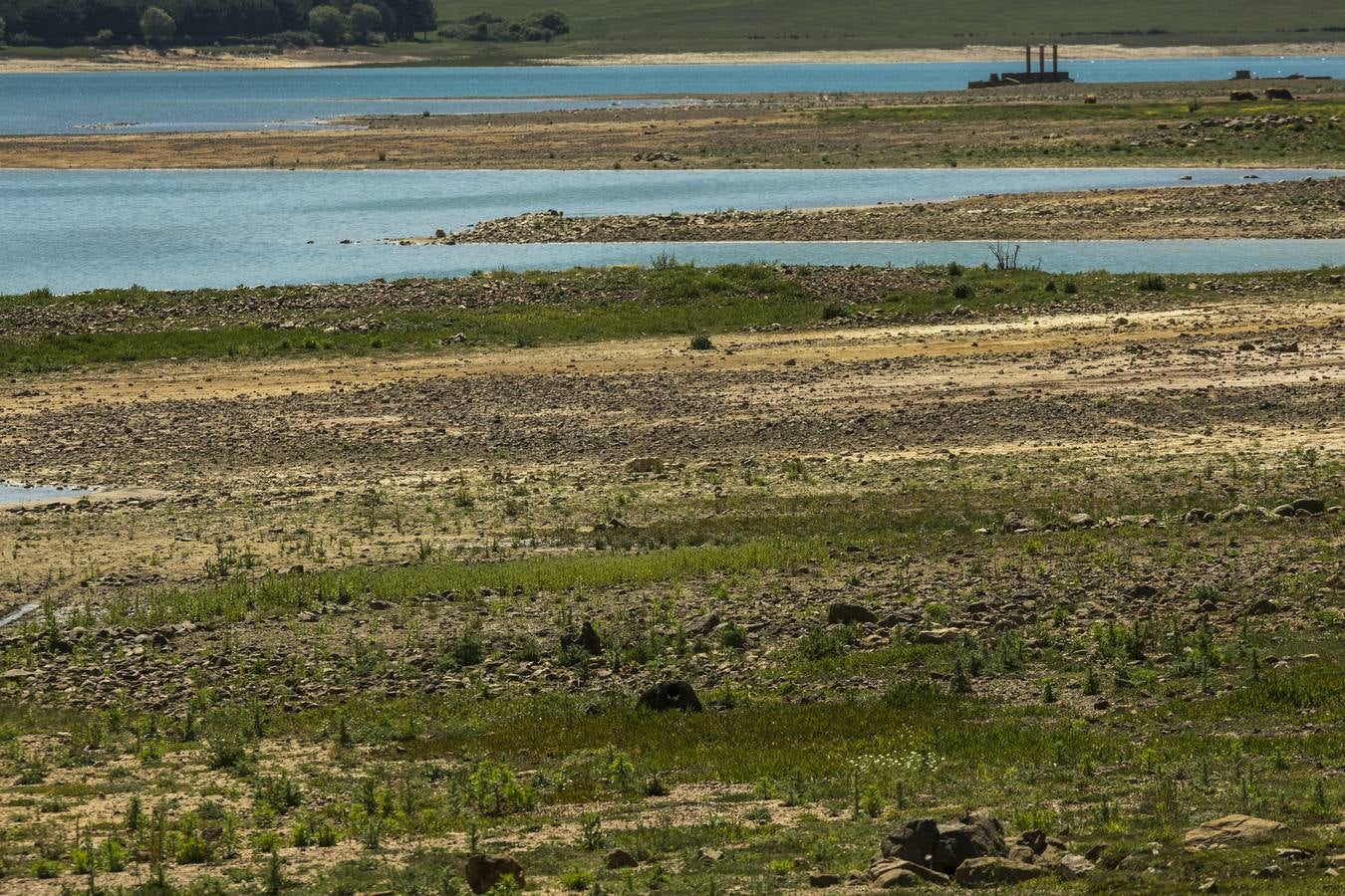 La sequía asola el Pantano del Ebro