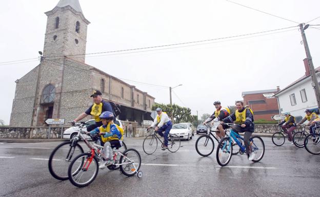 Santa Cruz de Bezana celebra el día de la bicicleta