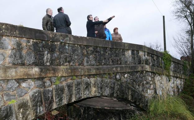 Penagos impulsa un carril bici que unirá Cabárceno con la Vía Verde del Pas