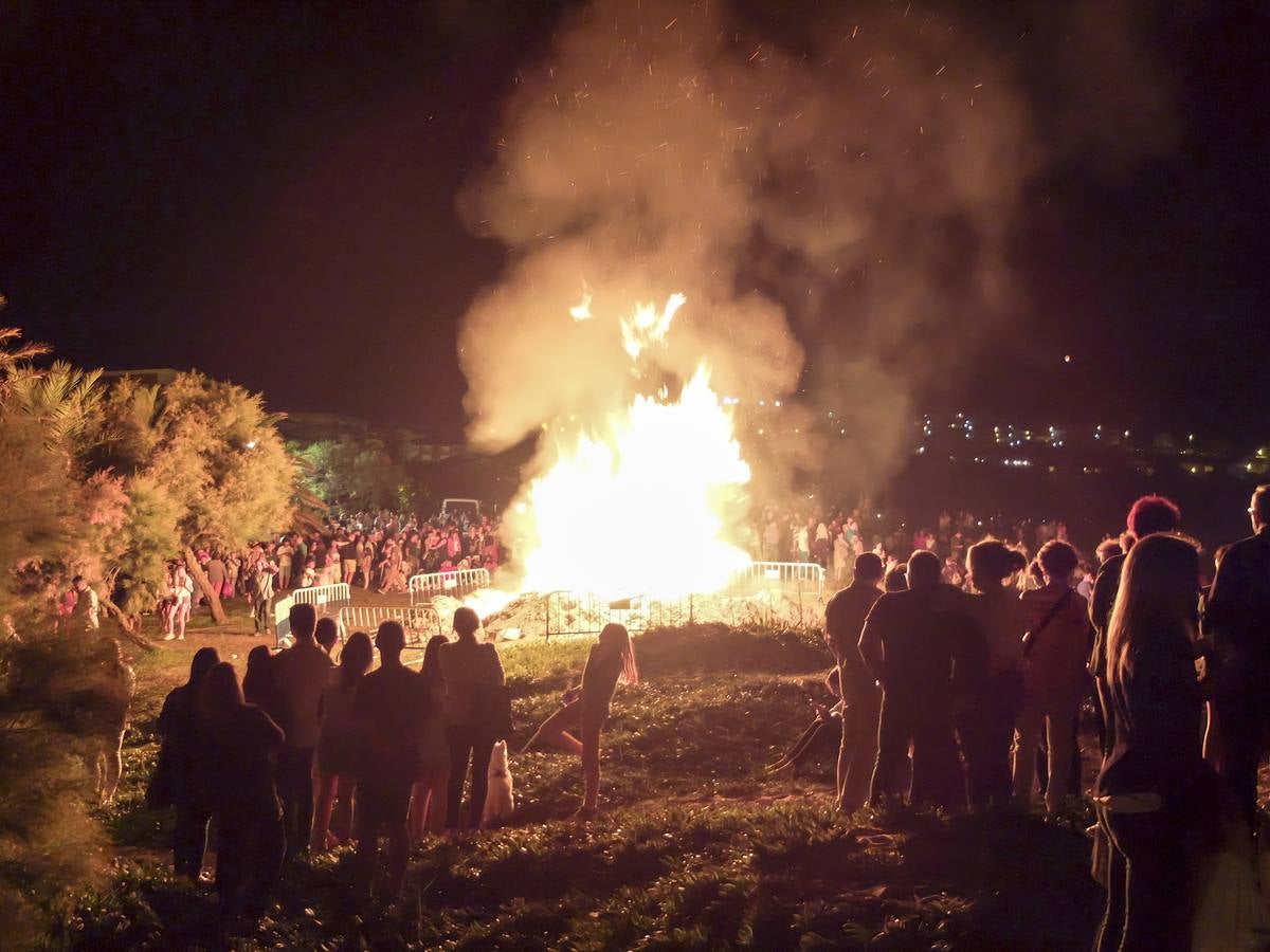 Hogueras de San Juan en Cantabria