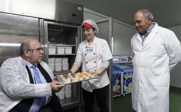 Los primeros helados ecológicos de Cantabria se producen en Servillas